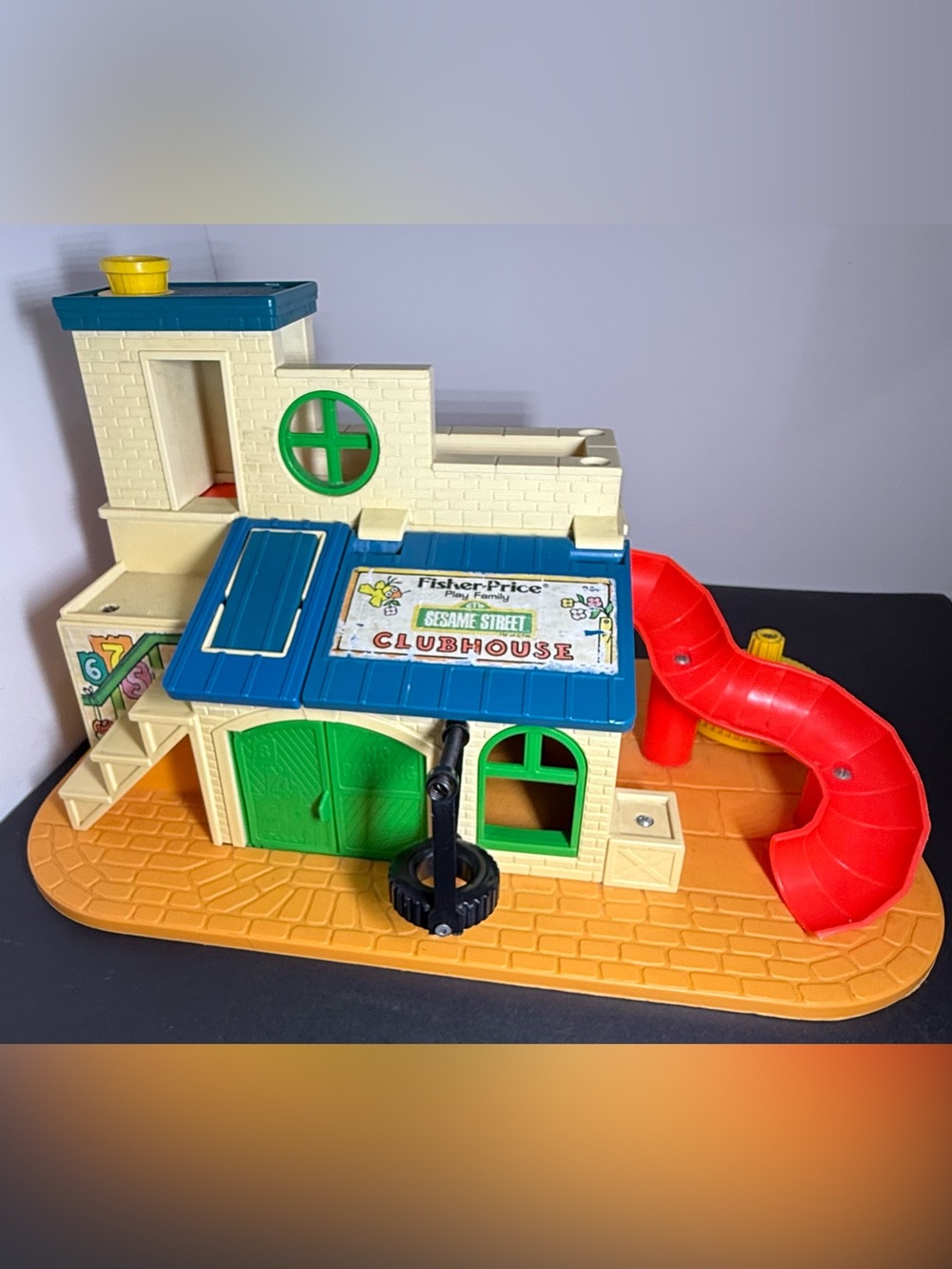 Vintage 1977 Fisher-Price Sesame Street Clubhouse #937 Little People Playset